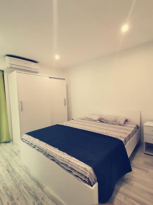Lovely two bedrooms apartment. Flic-en-Flacq Buitenkant foto